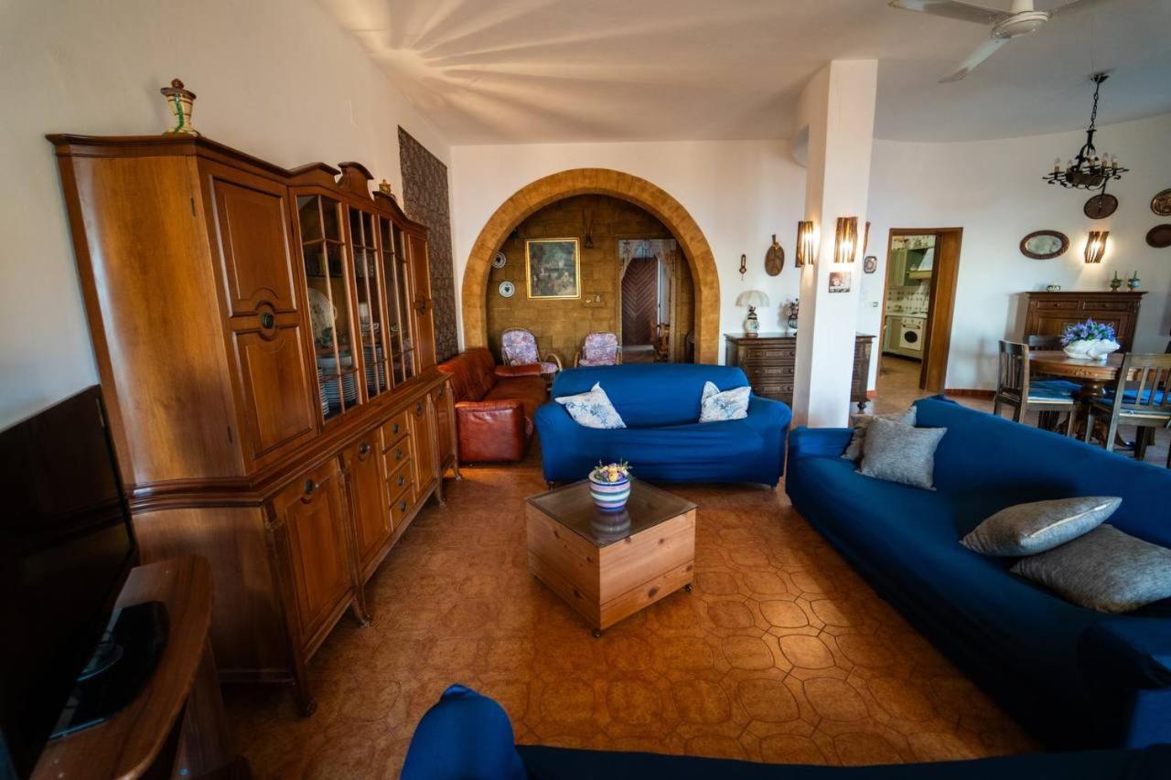 {Beach-House } Villa Mare Fuori Мазара-дель-Валло Экстерьер фото