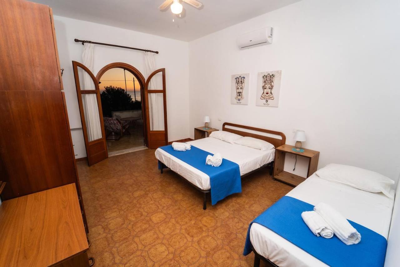 {Beach-House } Villa Mare Fuori Мазара-дель-Валло Экстерьер фото